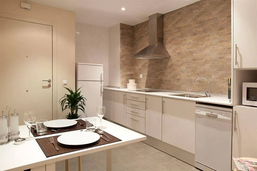 Nextdoor Cathedral Barcelona Apartment