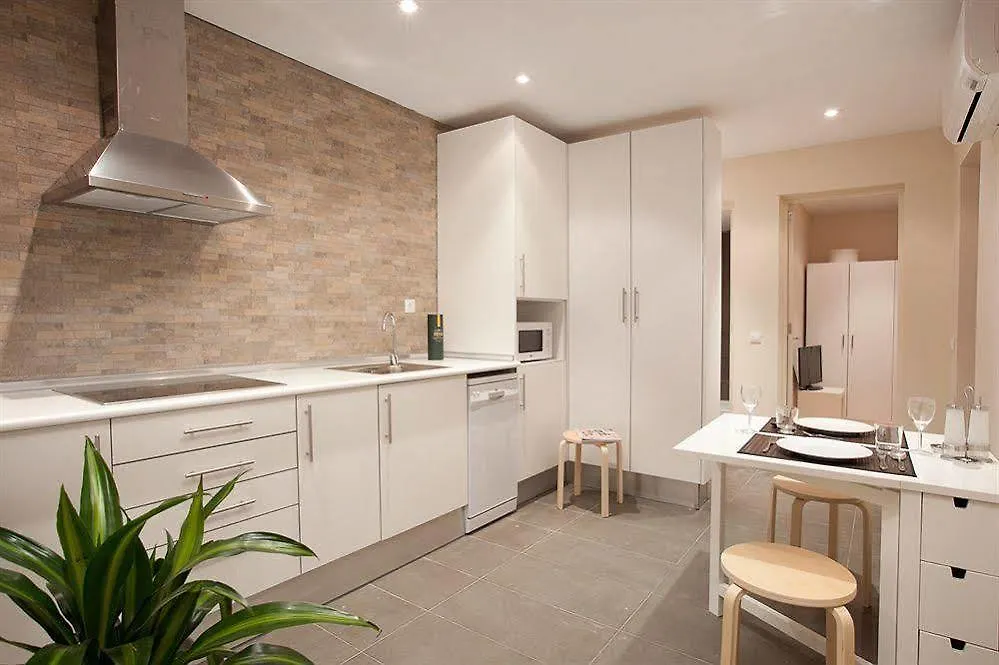 Nextdoor Cathedral Barcelona Apartment